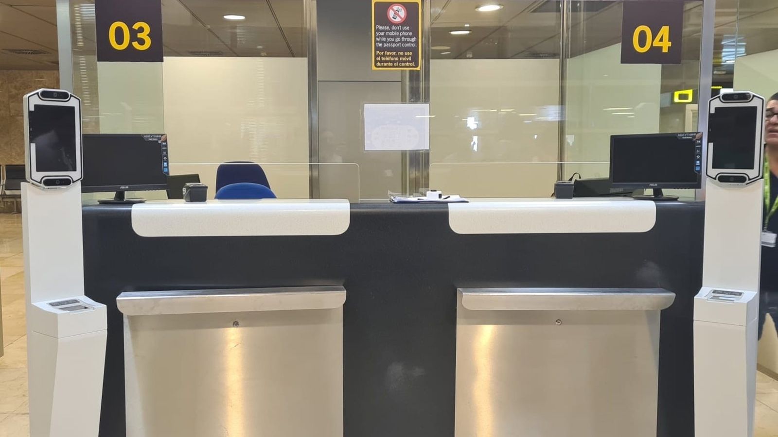Aeroportos e companhias aéreas pedem suspensão de sistema digital na UE durante alta temporada