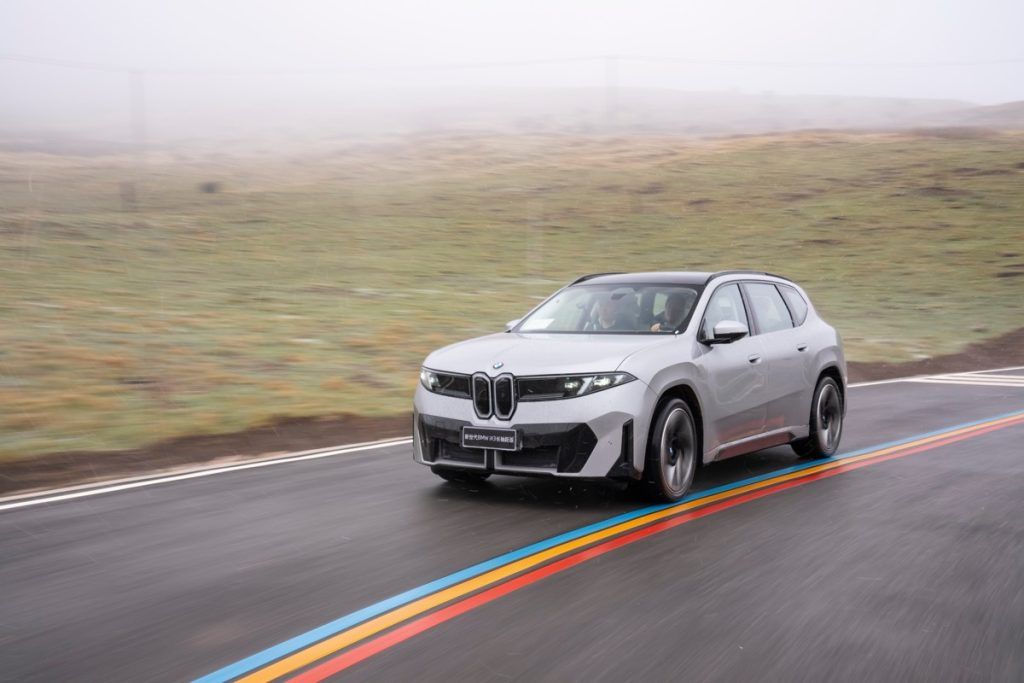 BMW iX3 supera 800 km de autonomia em teste real com nova plataforma elétrica