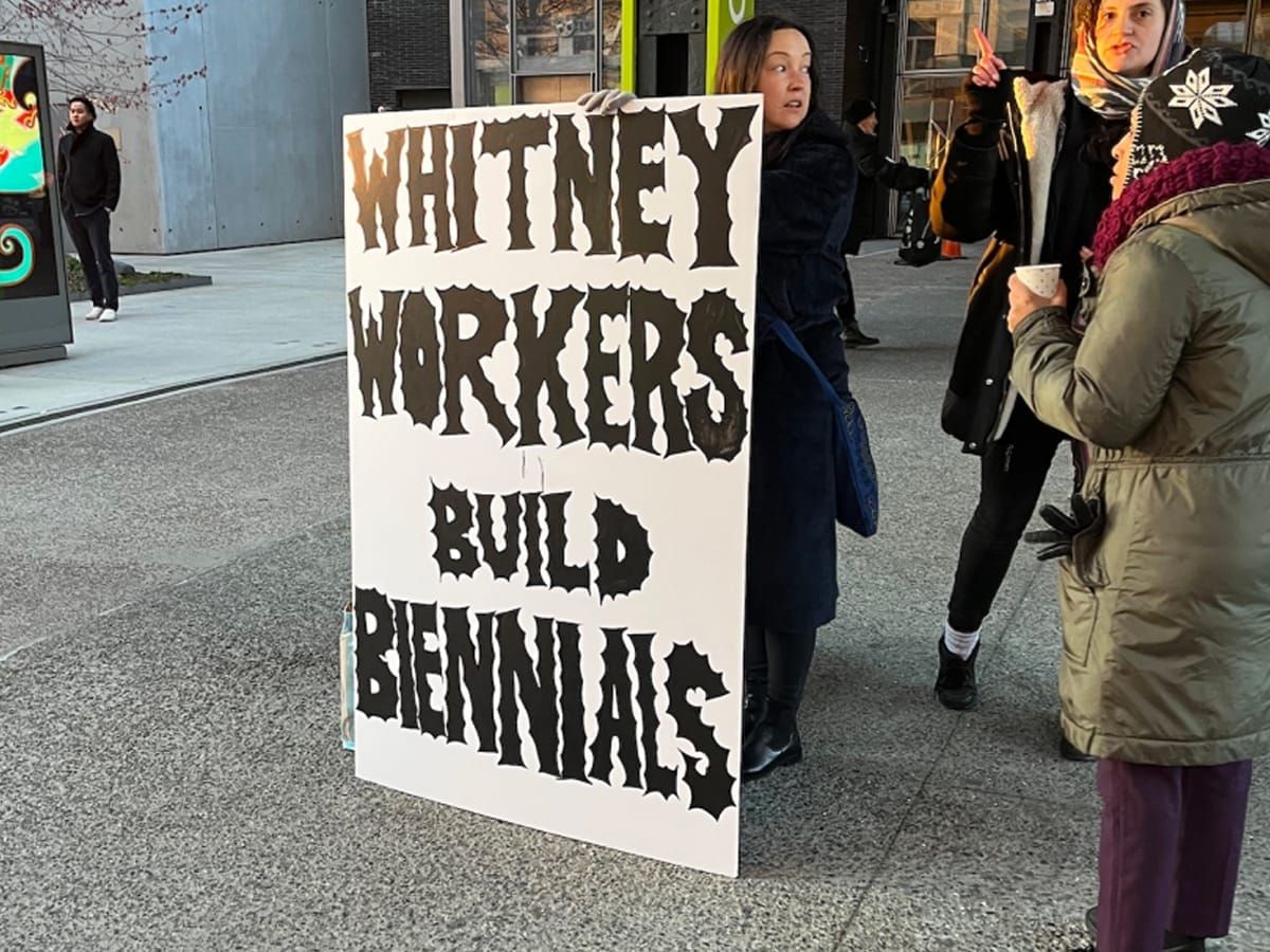Greve no Whitney Museum expõe dilema salarial da cultura em NY