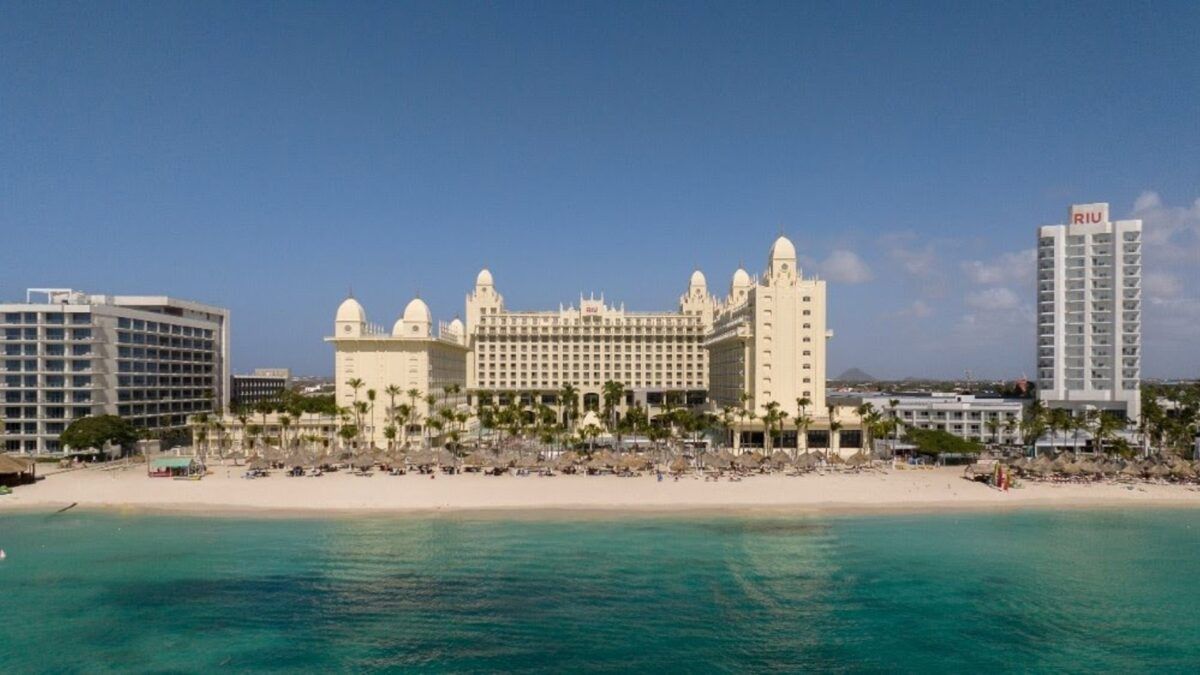 RIU sobe a régua em Aruba: a nova aposta no luxo caribenho