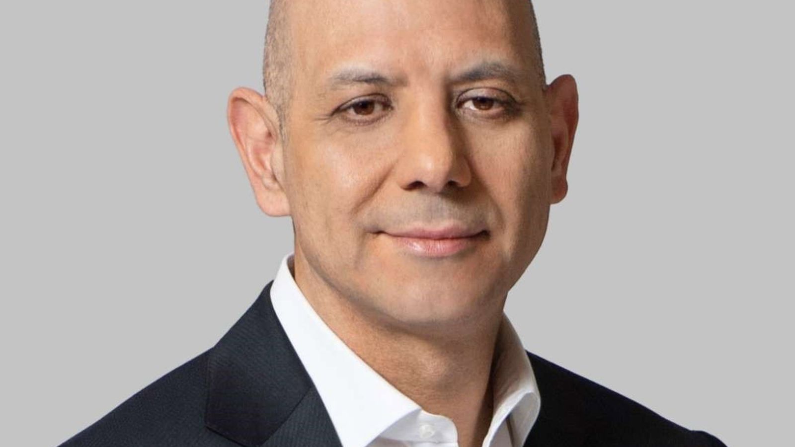 AllianceBernstein promove Onur Erzan a CEO; Seth Bernstein se aposenta
