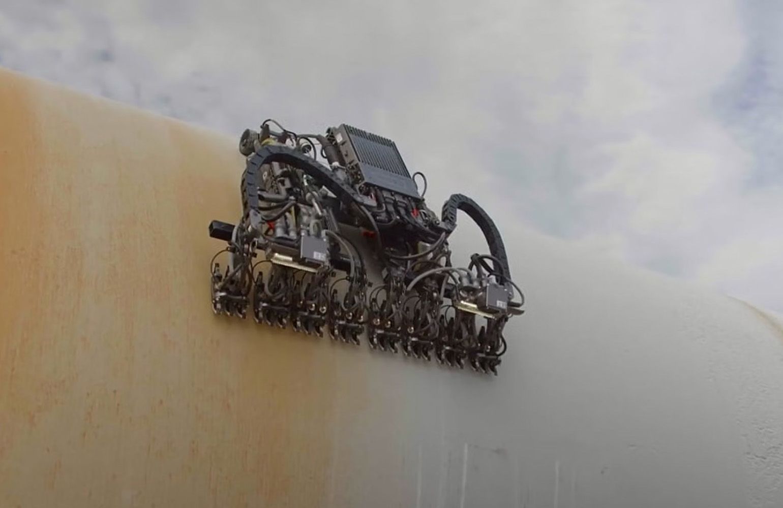 Gecko Robotics garante mais US$ 300 milhões da Marinha dos EUA