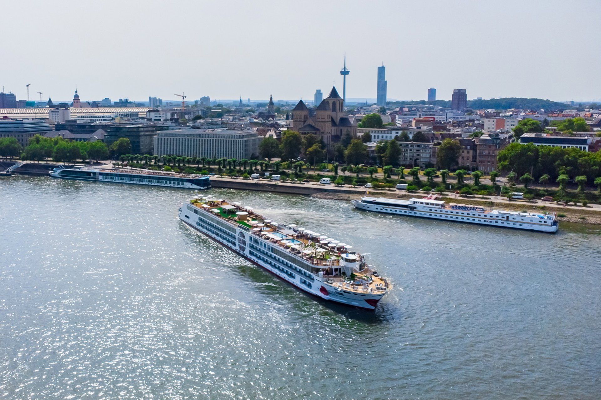 Cruzeiros fluviais: 21 novos navios em 2027 marcam expansão global
