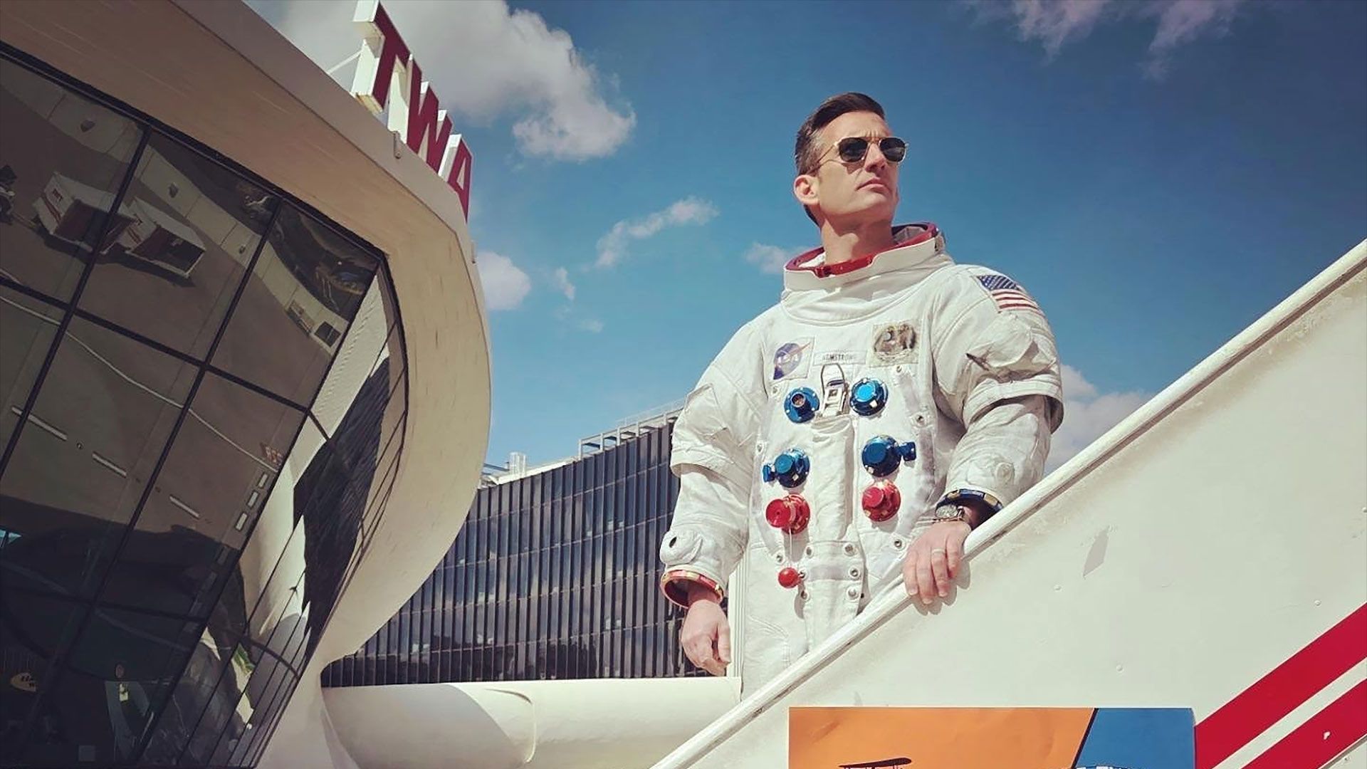 Missão 60s: Uma Viagem Nostálgica à Era Espacial em Nova York