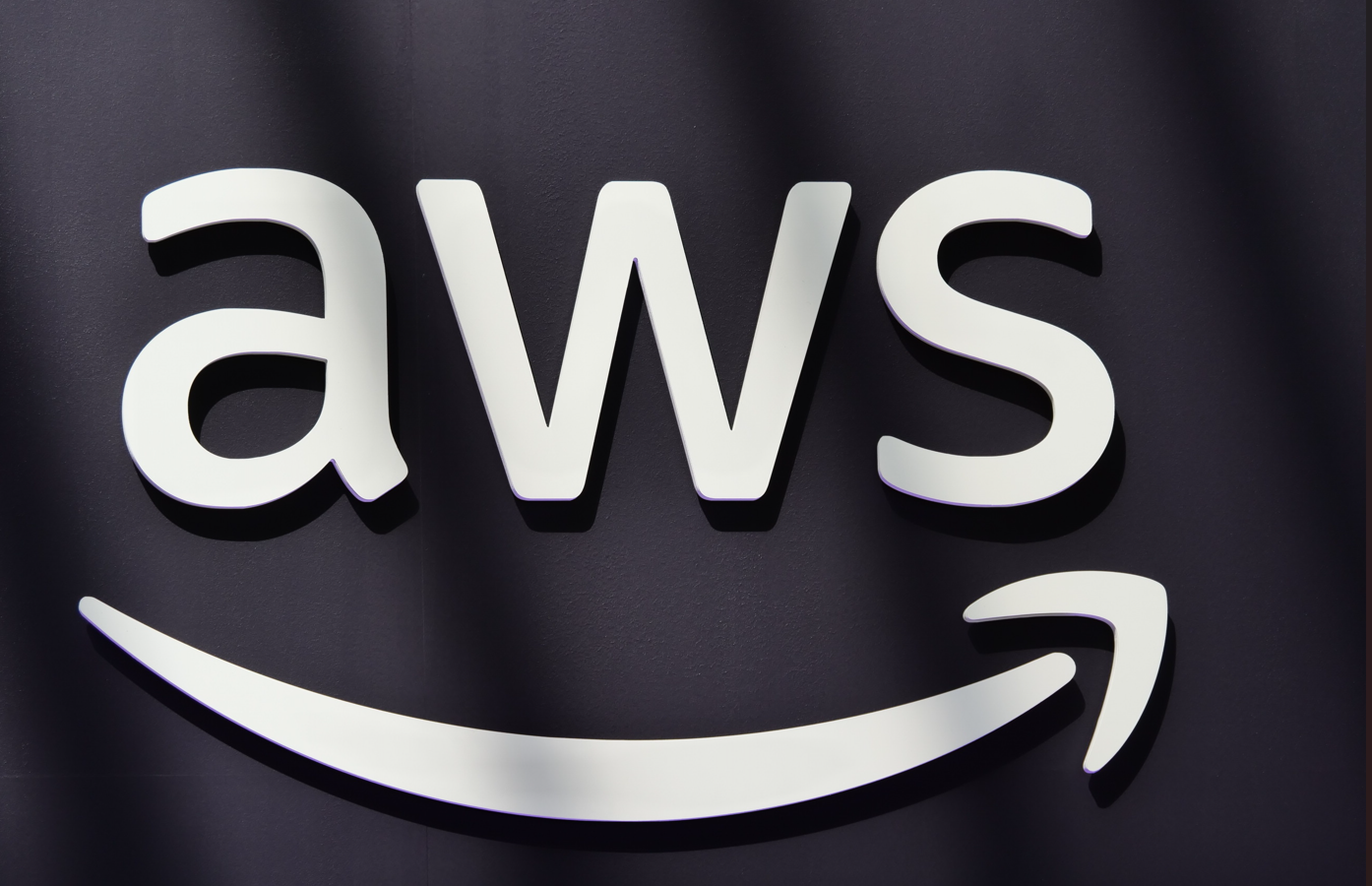 Amazon queima caixa por IA: até quando?
