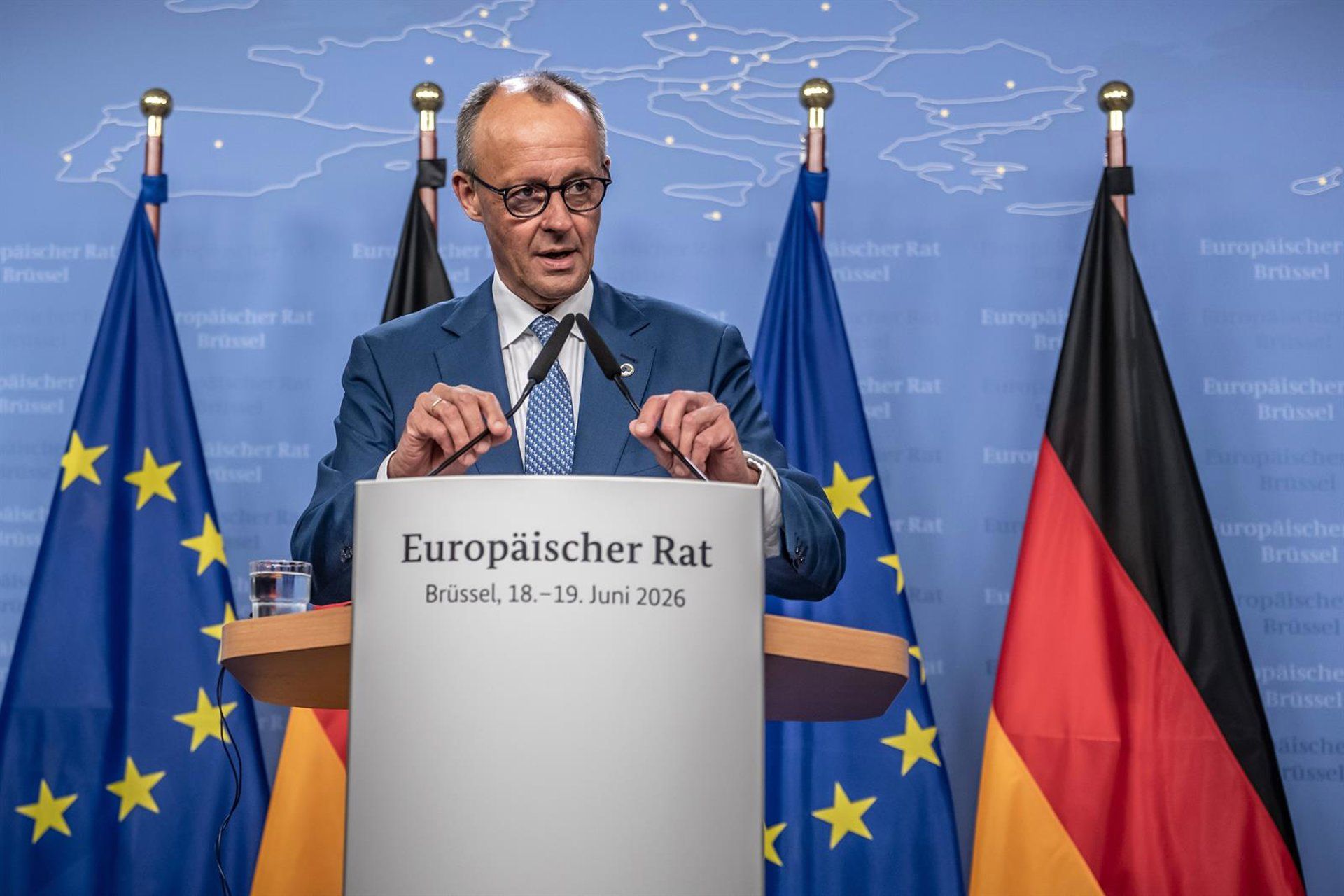 Friedrich Merz trava orçamento da UE e exige corte em proposta de 1,7 trilhão de euros