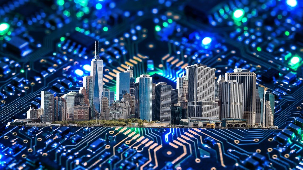 IA corta pela metade vagas de tecnologia júnior em Nova York