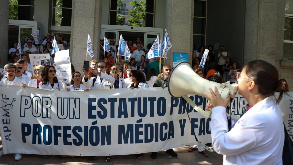 A conta da greve médica na Espanha: quem paga?