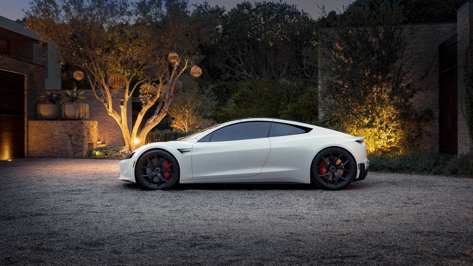 A promessa de 10 anos da Tesla: o Roadster vem aí?