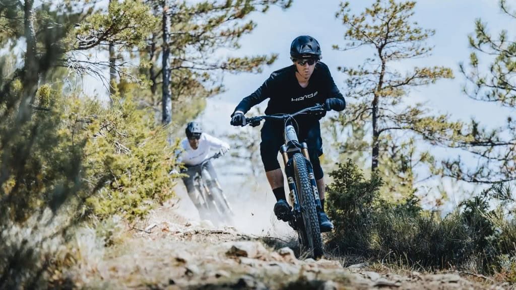 Honda retoma mountain bikes com e-MTB inspirada em motos