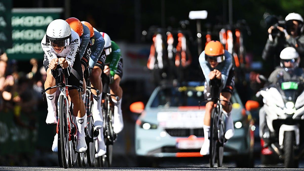 Netcompany-Ineos troca tecnologia de ponta por baldes de água no Tour de France