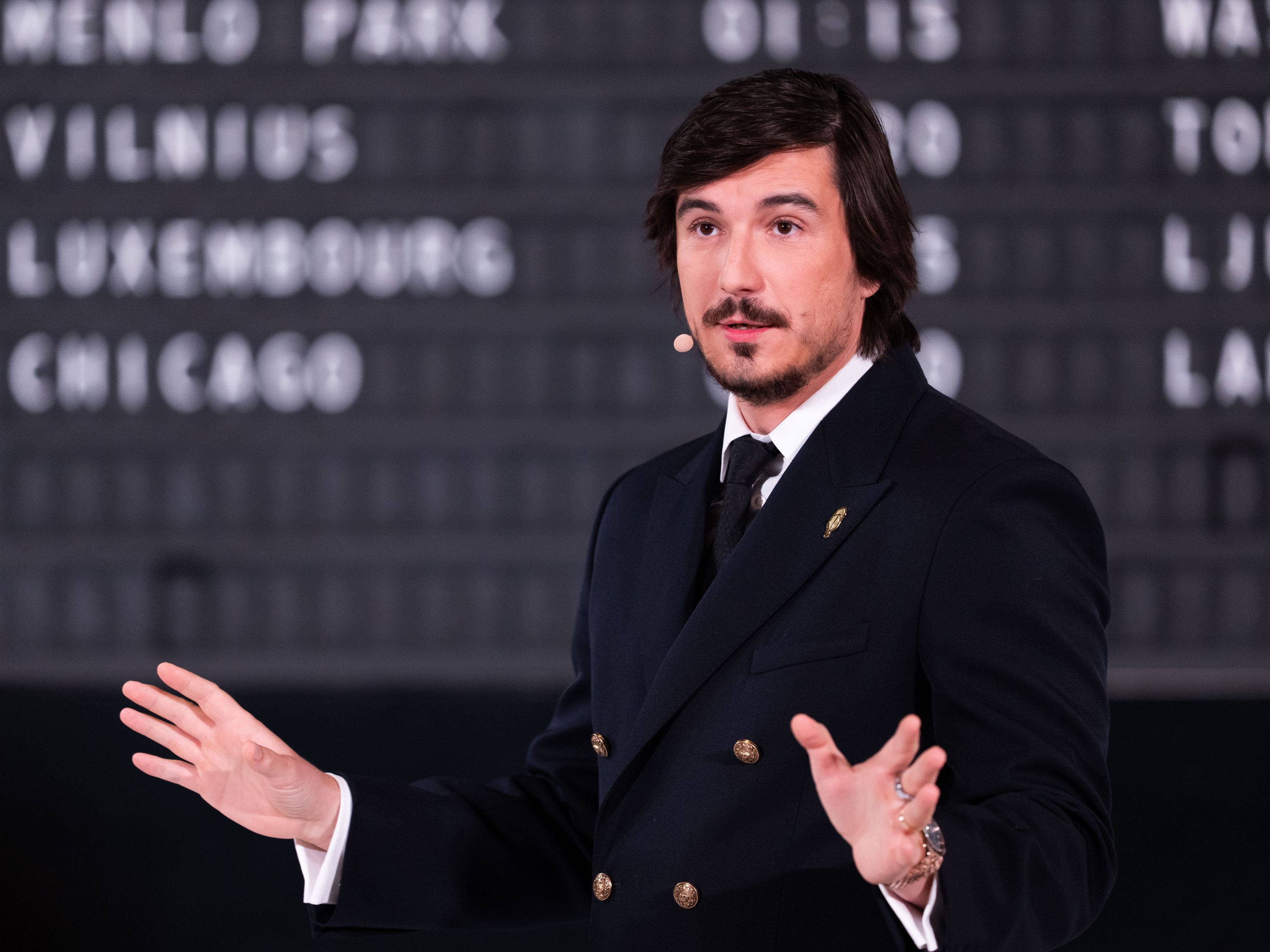 Robinhood demite 10% da equipe e foca em densidade de talentos