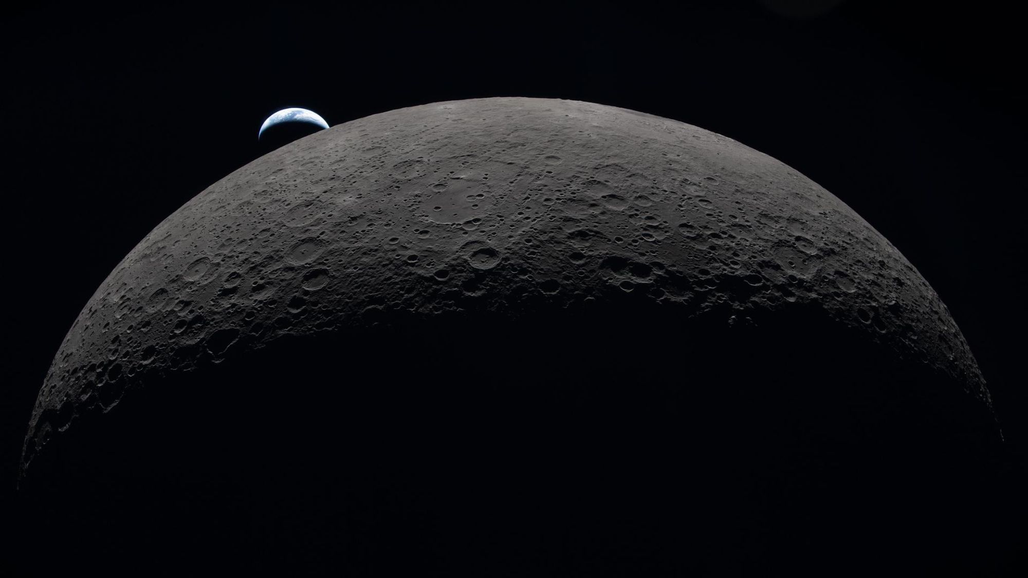 A próxima fronteira do SETI: tecnologia alienígena na poeira da Lua