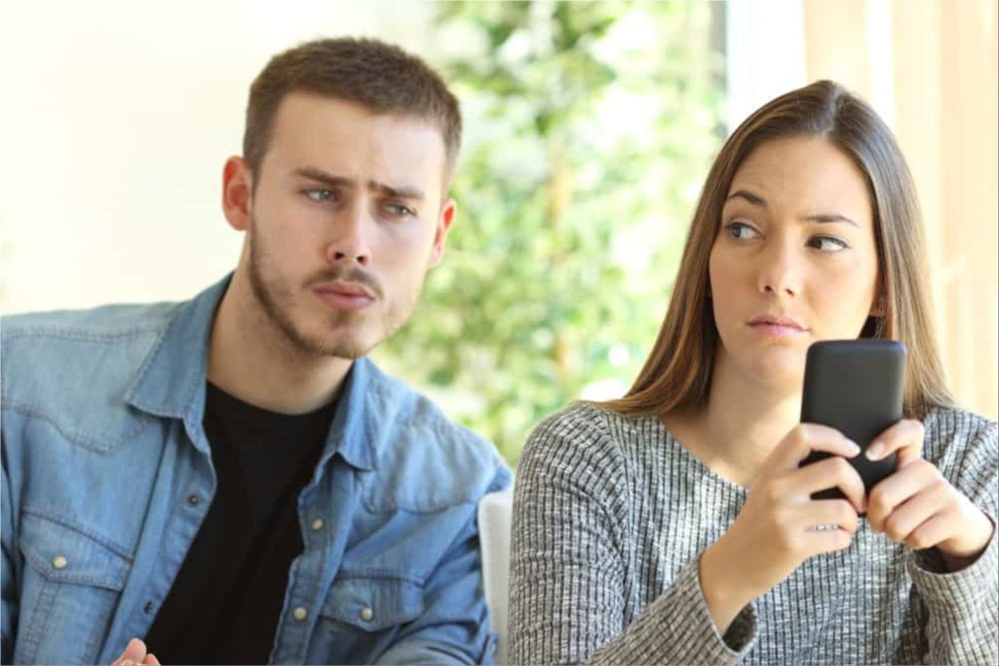 Celular sob vigilância: apps ocultos que podem estar te espionando