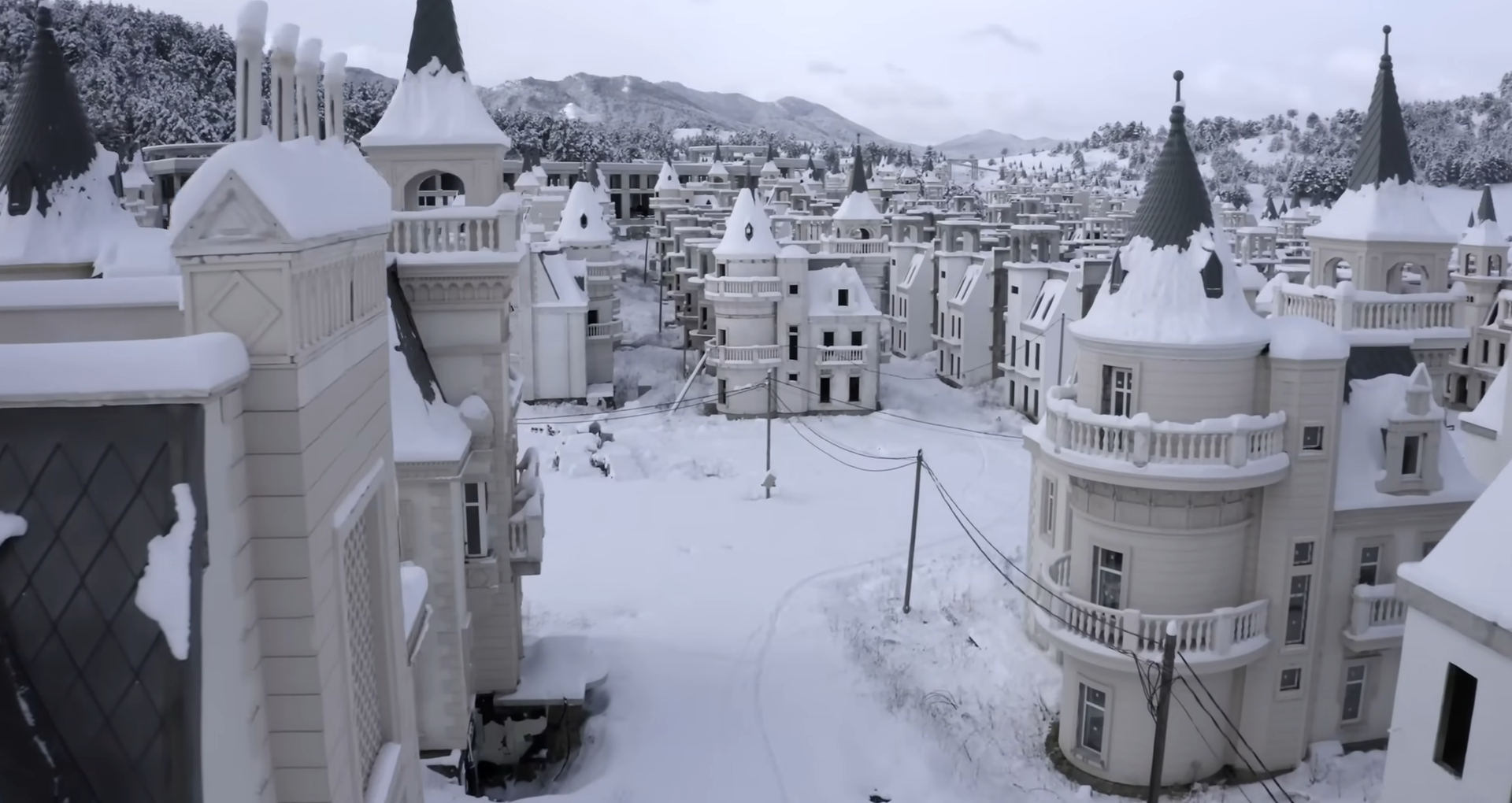 Burj Al Babas — o colapso do condomínio de castelos na Turquia