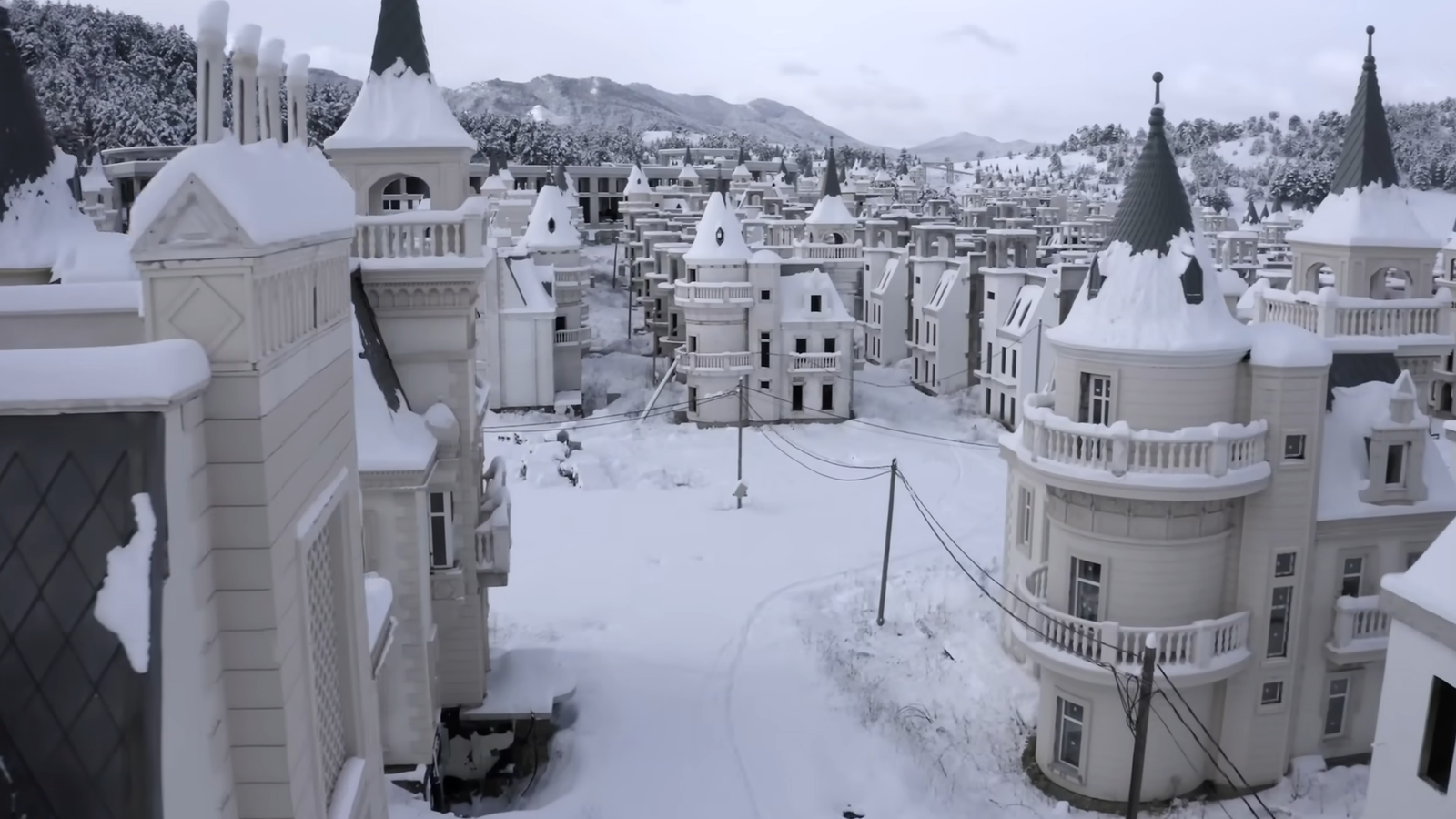 Burj Al Babas — o colapso do condomínio de castelos na Turquia