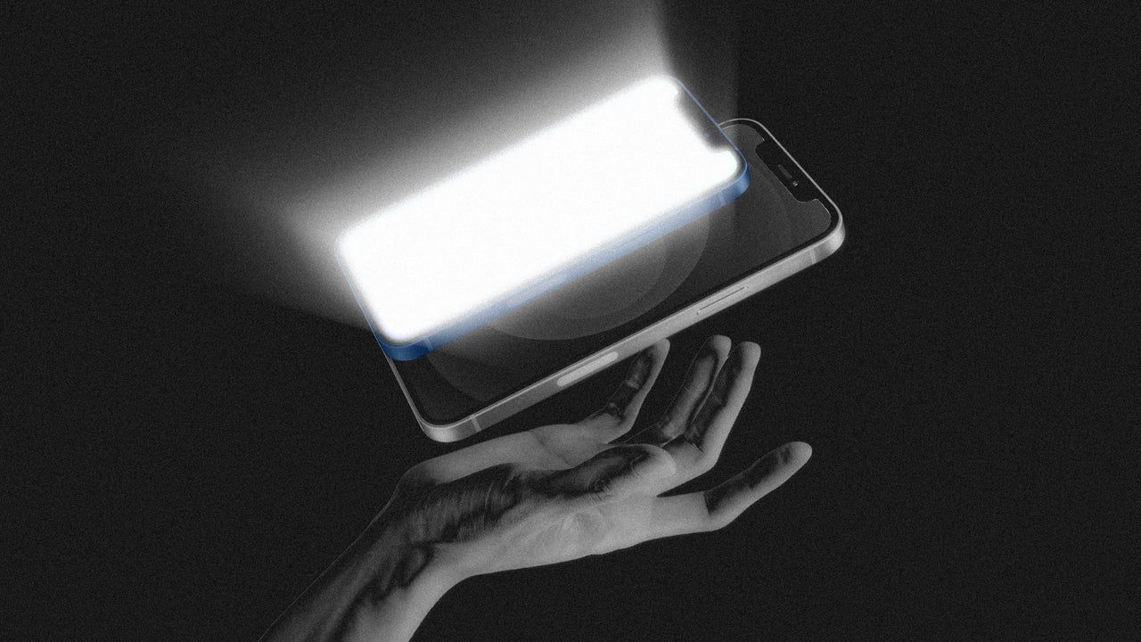 iPhone mini: O culto que desafia a era dos smartphones gigantes