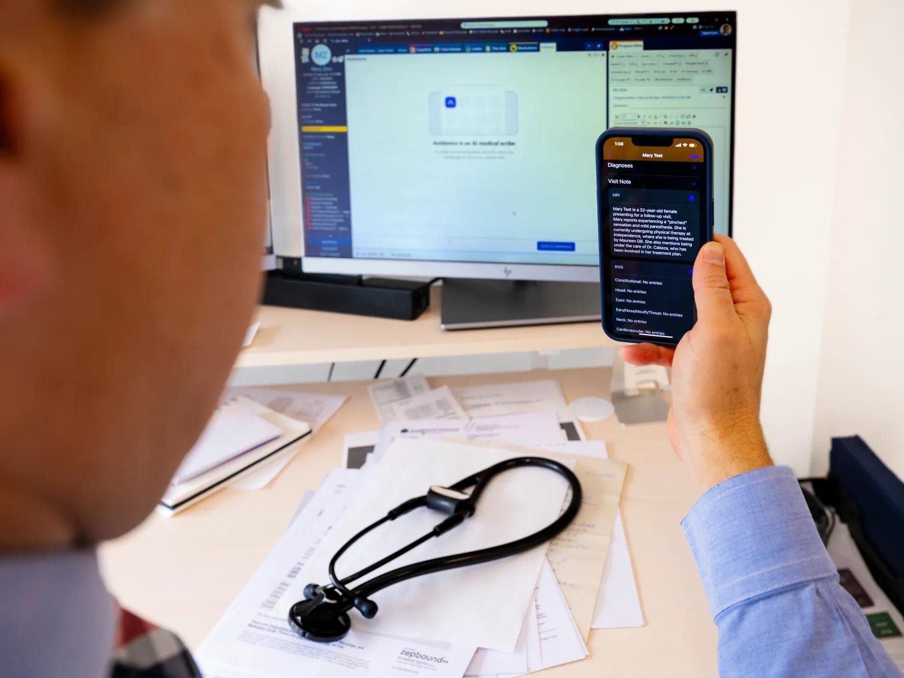 Cleveland Clinic adota IA para eliminar burocracia médica — e médicos celebram