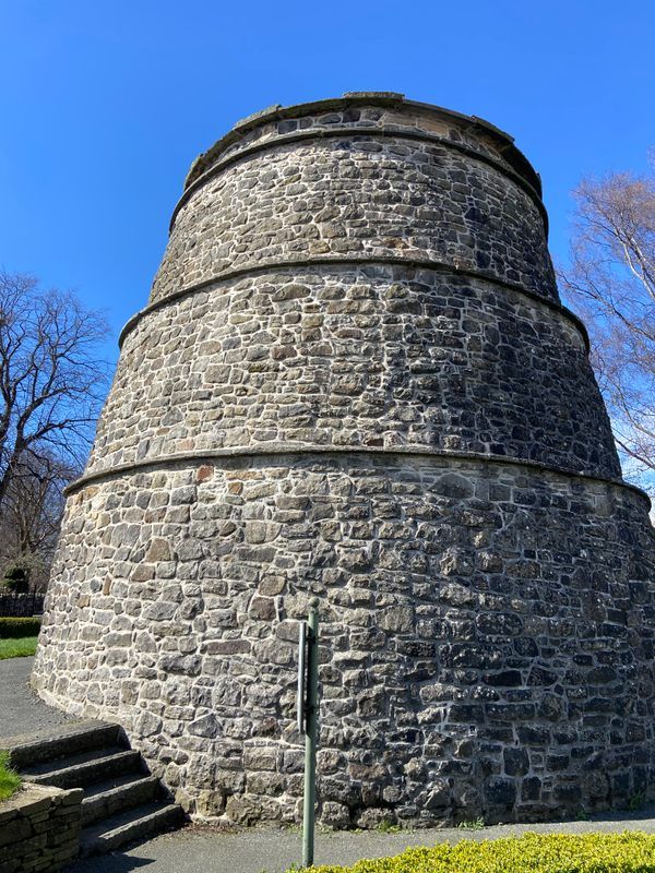 Corstorphine Dovecot sobrevive ao tempo — o legado da arquitetura medieval na Escócia