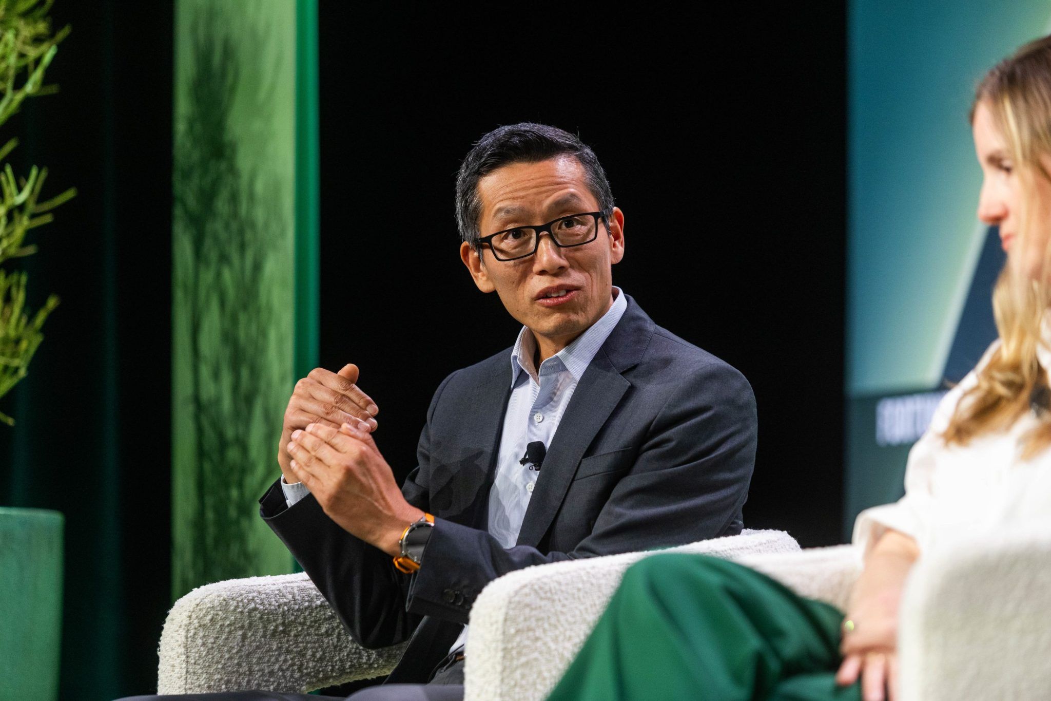 Executivos de Axon e Schneider Electric definem a disrupção como o novo normal operacional