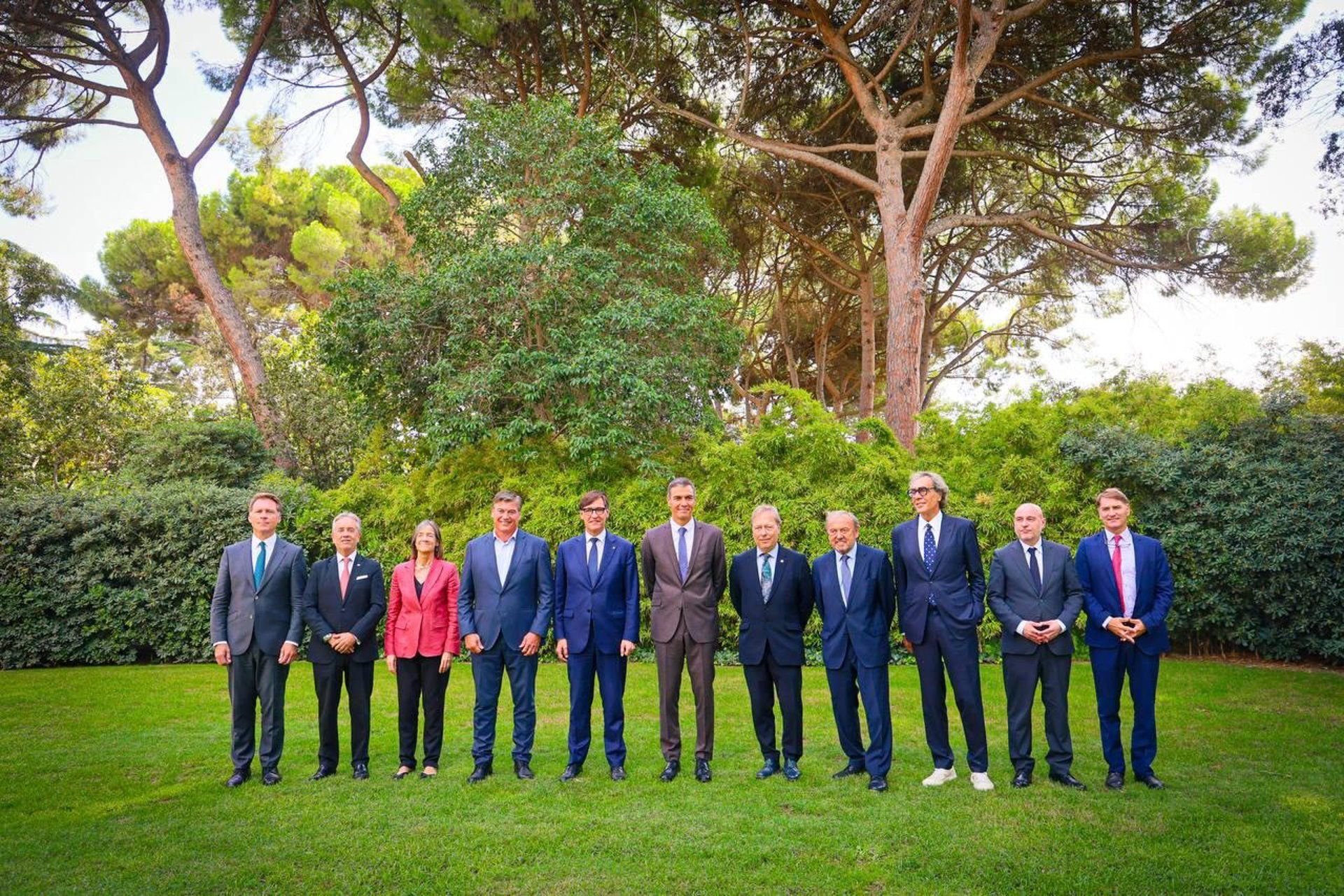 Sánchez e Illa buscam apoio do G8 empresarial catalão
