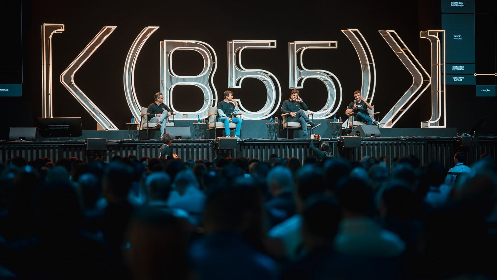 B55 Conference: Vélez, Benchimol e Street defendem sistemas em vez de heróis