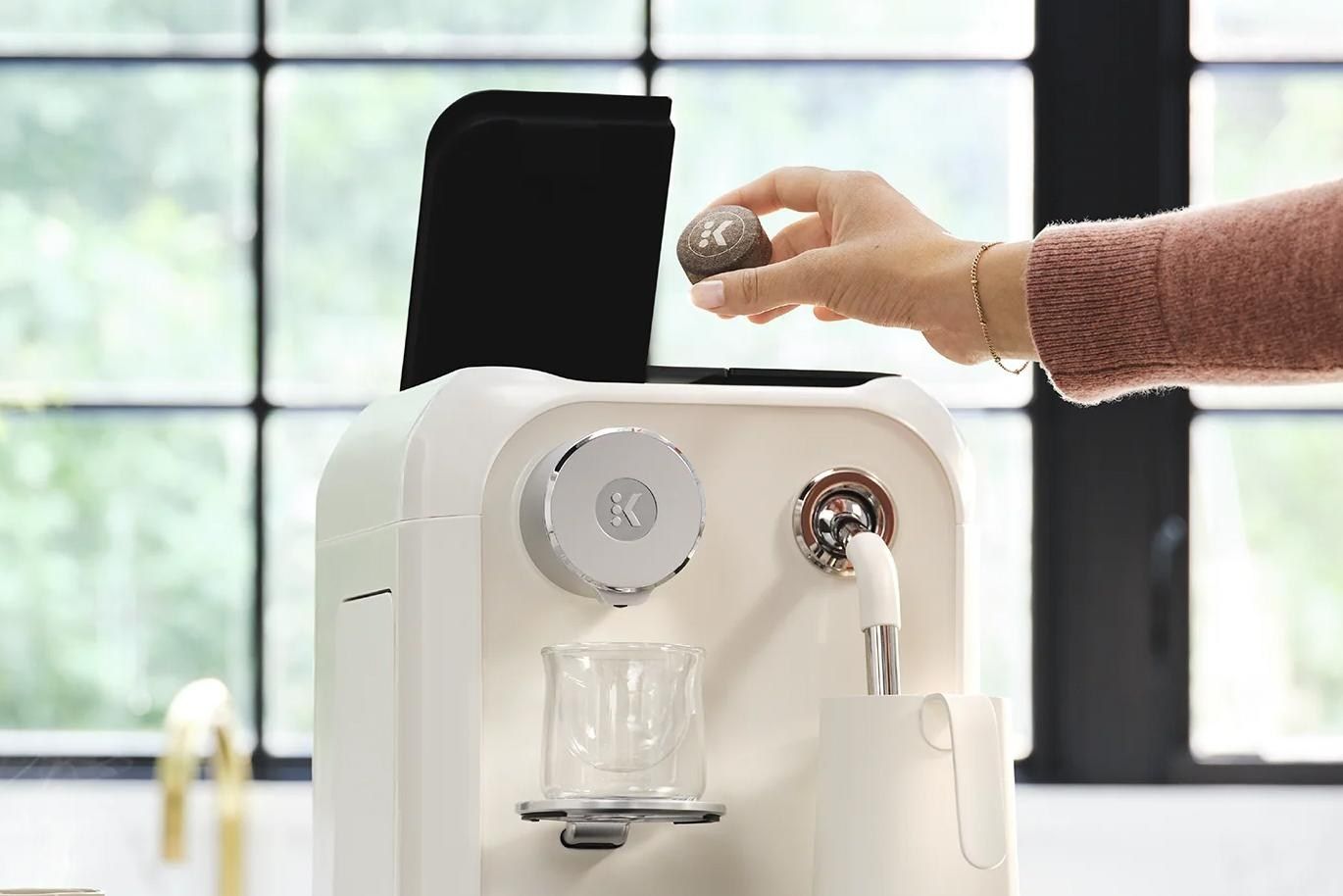 Keurig aposta em cápsulas sem plástico para atrair consumidores