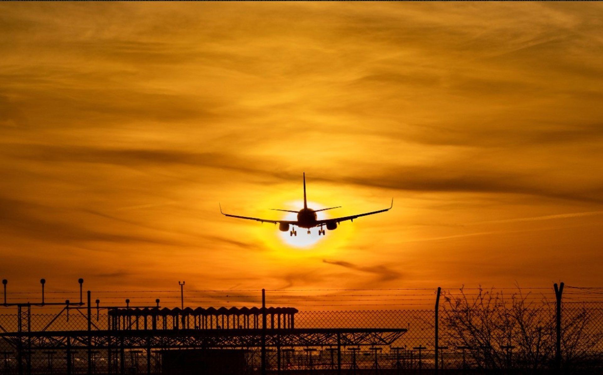 Aeroportos regionais da Espanha disparam saídas 281% com Vitoria na liderança