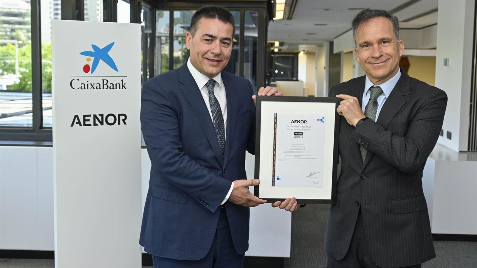CaixaBank renova certificação por excelência no atendimento a idosos