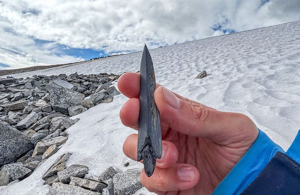 Geleiras norueguesas revelam tesouros de 6.000 anos com o degelo acelerado