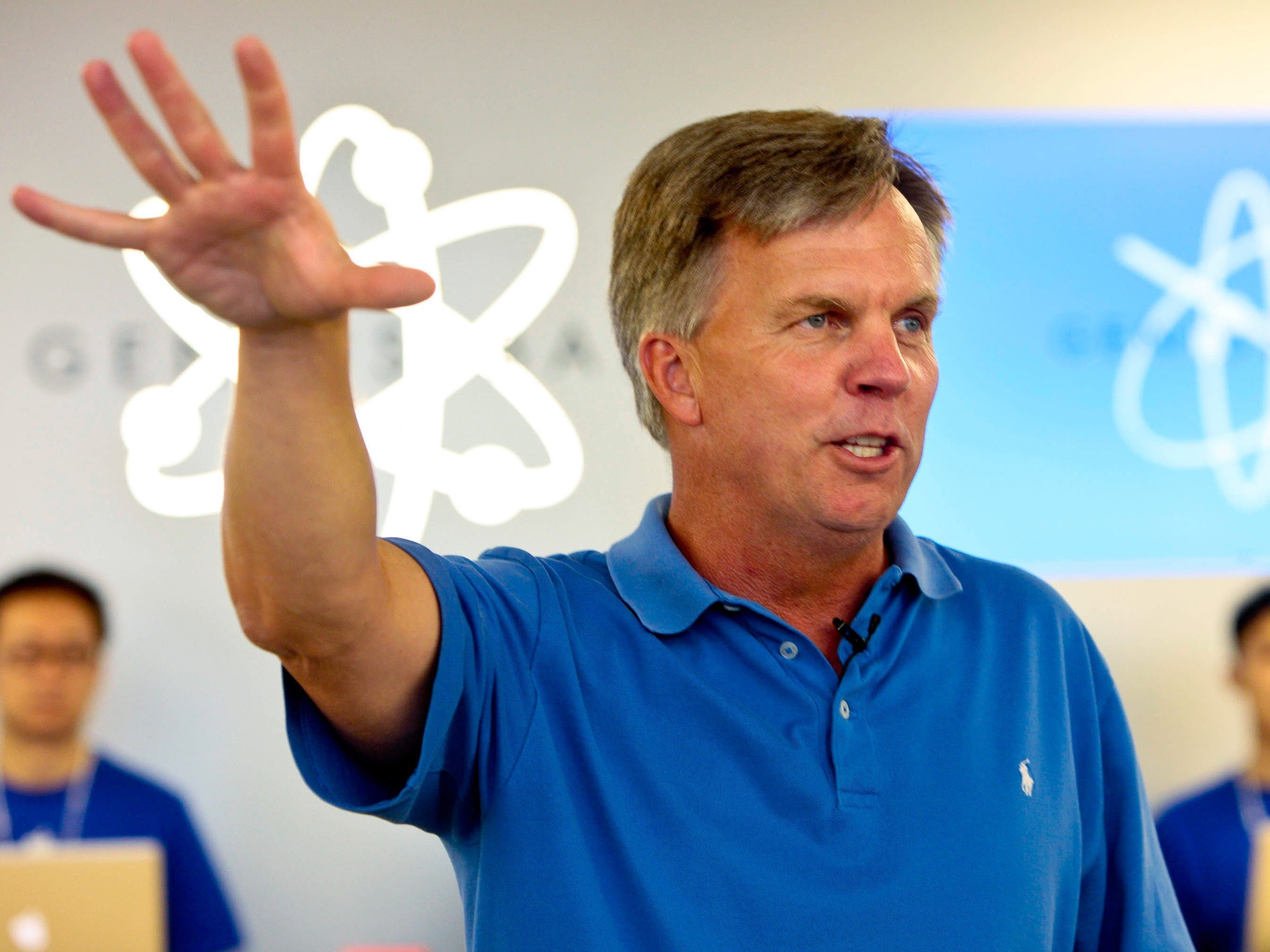 Ron Johnson: A paciência de Jobs moldou as Apple Stores