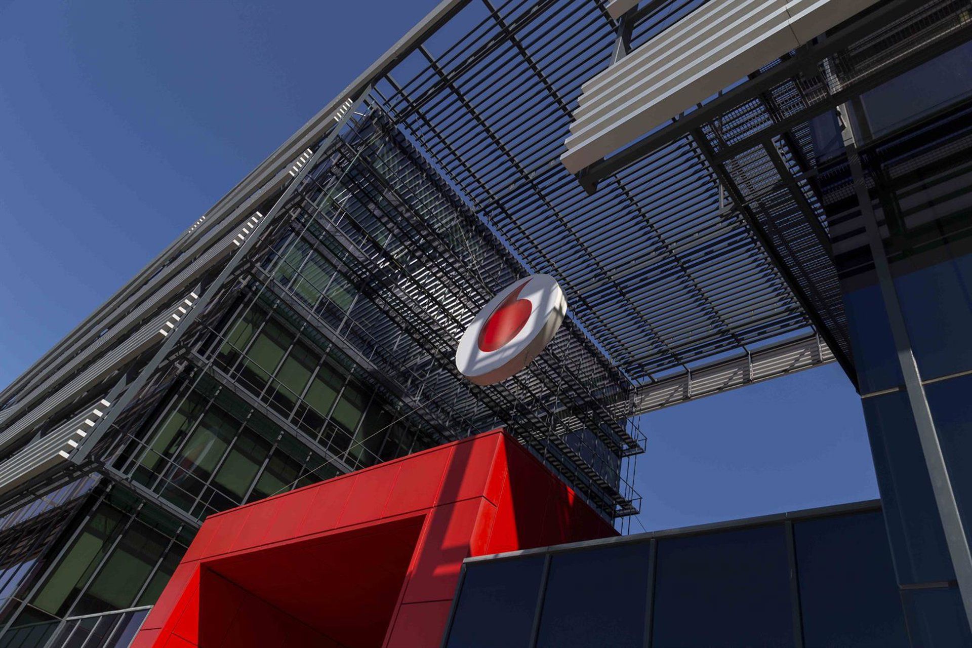 Vodafone testa conectividade via satélite em fazendas de Almería