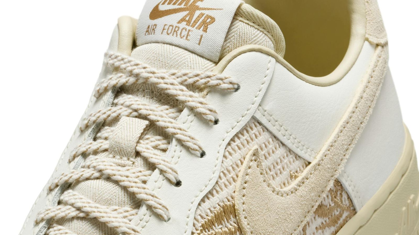 Nike reinventa o Air Force 1 com textura artesanal para o verão