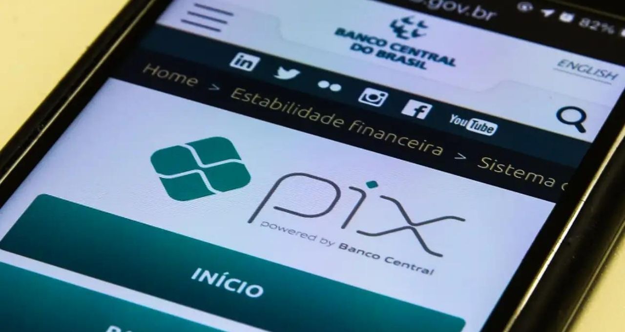 Pix por aproximação ganha integração de saldo via Open Finance