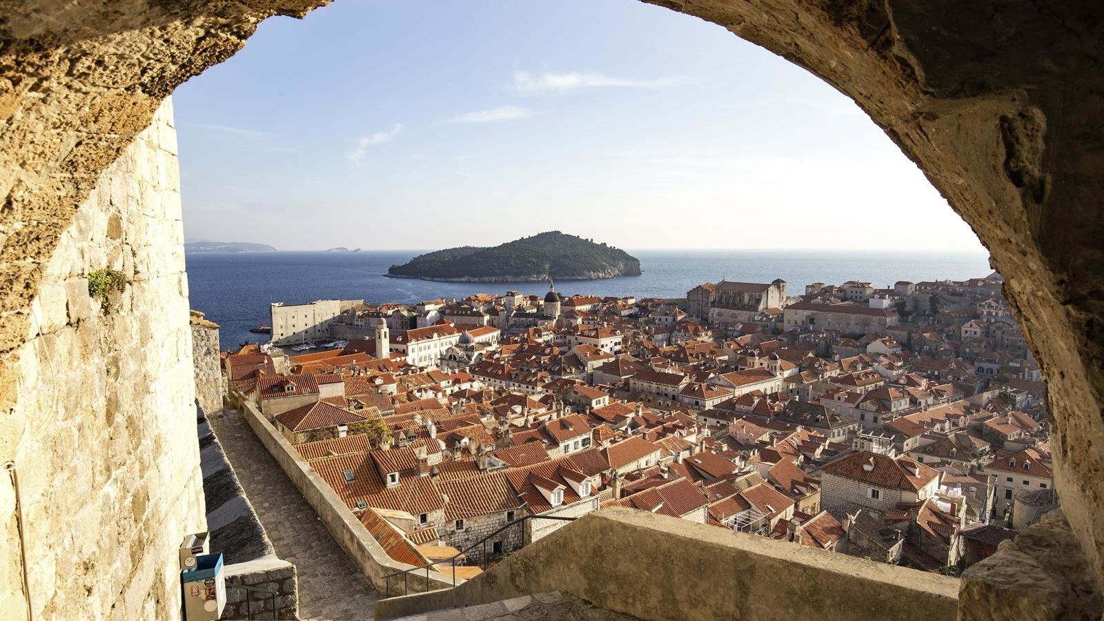 Turismo europeu: demanda hoteleira cresce 32% até 2036