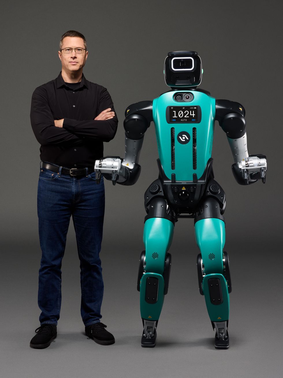 Agility Robotics lança Digit 5, robô humanoide para trabalho em escala