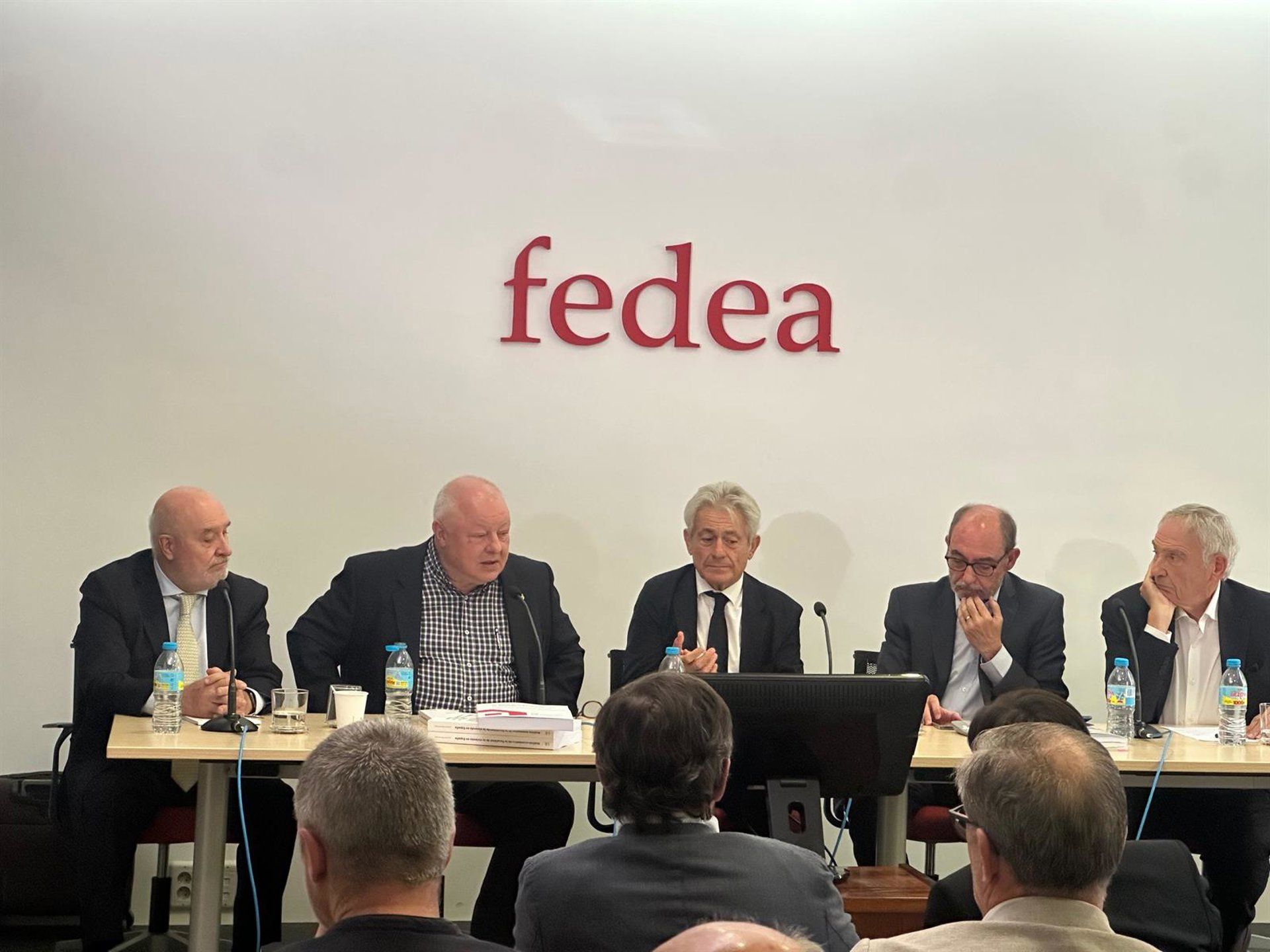Carga tributária sobre imóveis na Espanha chega a 62% do valor — e trava o mercado