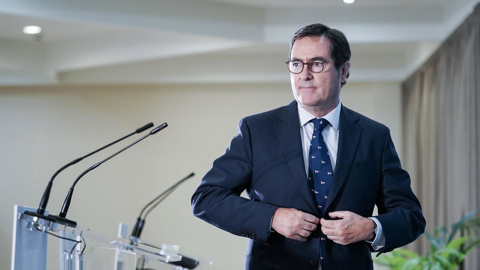 Garamendi garante terceiro mandato na CEOE com apoio unânime