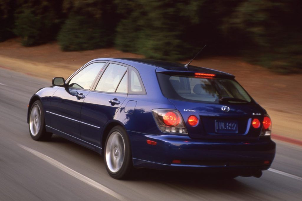 RADwood celebra carros dos anos 2000 com nova classe 'Millenia'