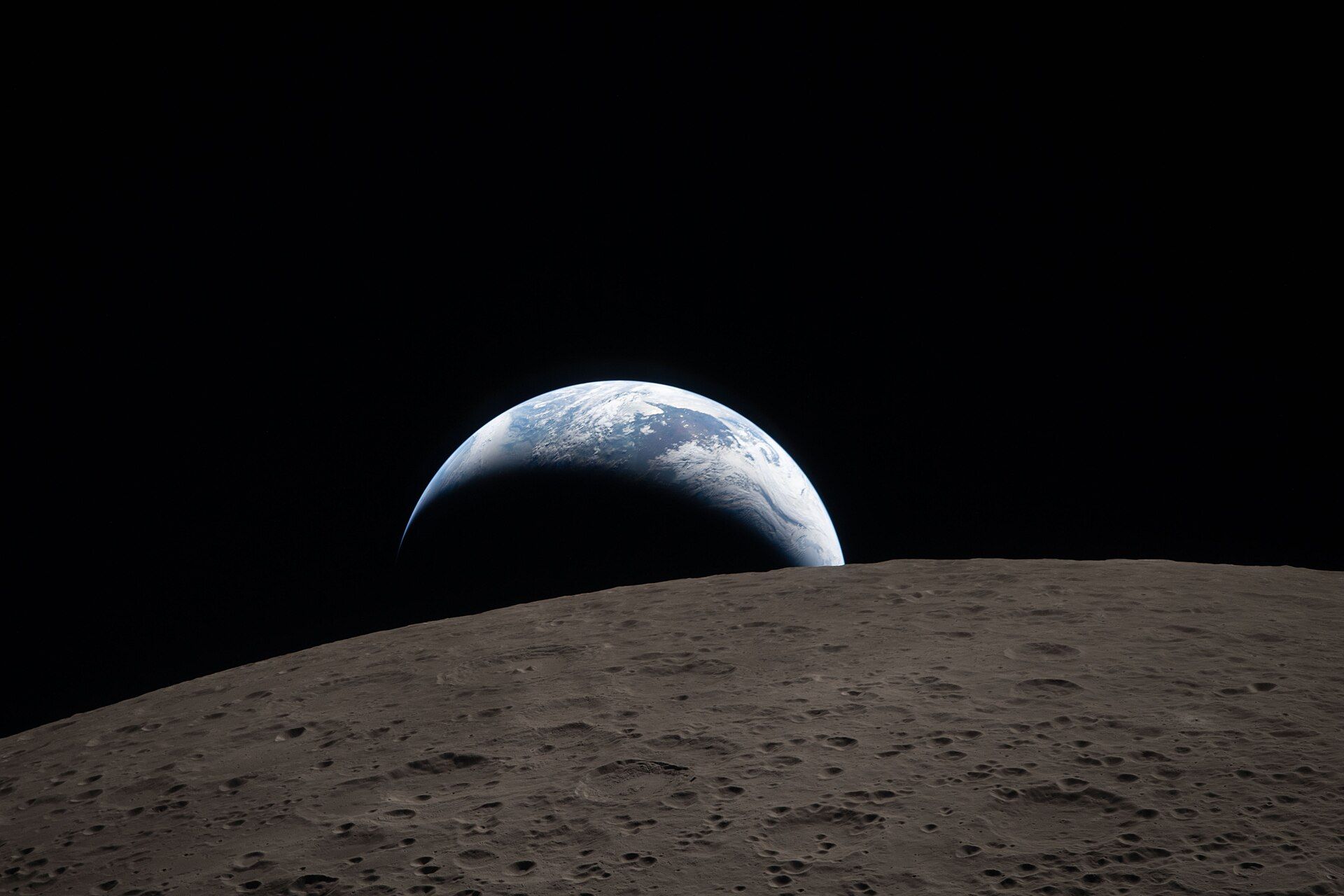 Artemis II: Notas da Lua revelam experiência humana em meio à tecnologia