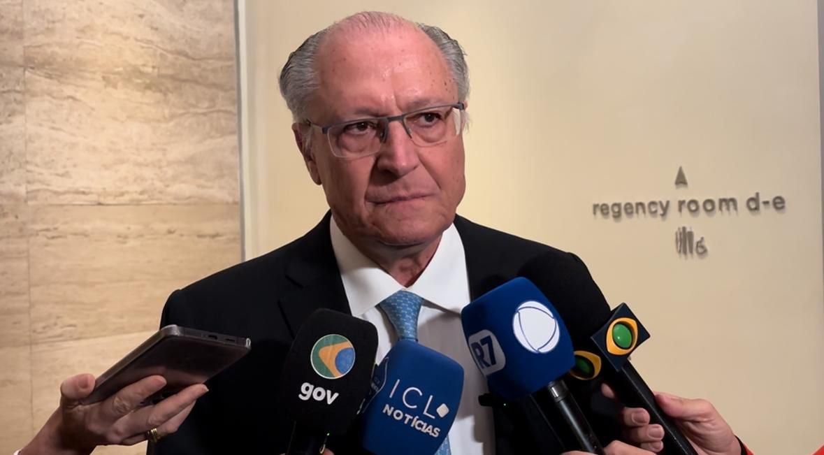 Alckmin afasta temor de interferência externa nas eleições