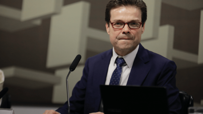 BC: Incerteza global exige cautela e suavidade na política monetária