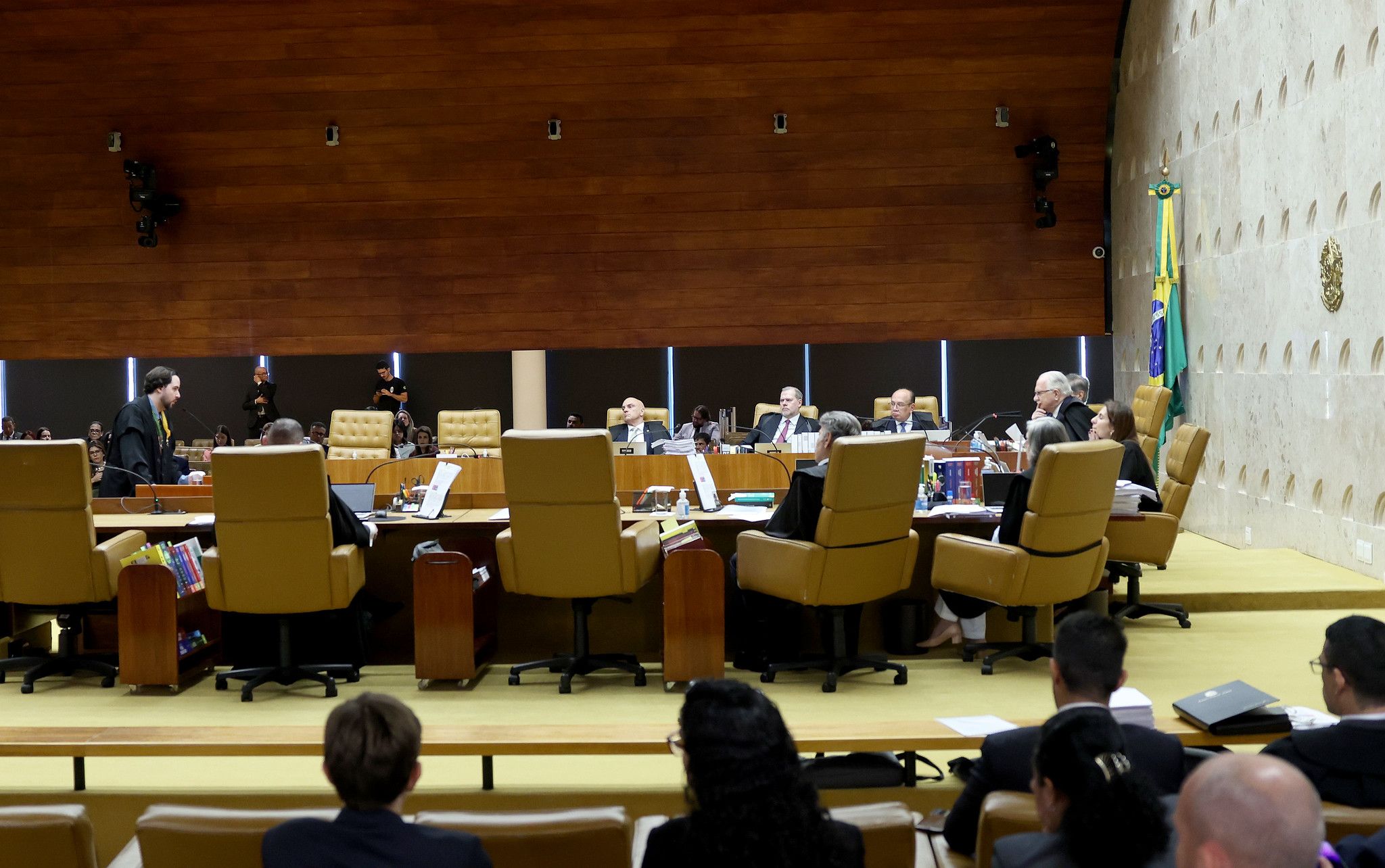 STF flexibiliza regras para pagamento de penduricalhos a magistrados