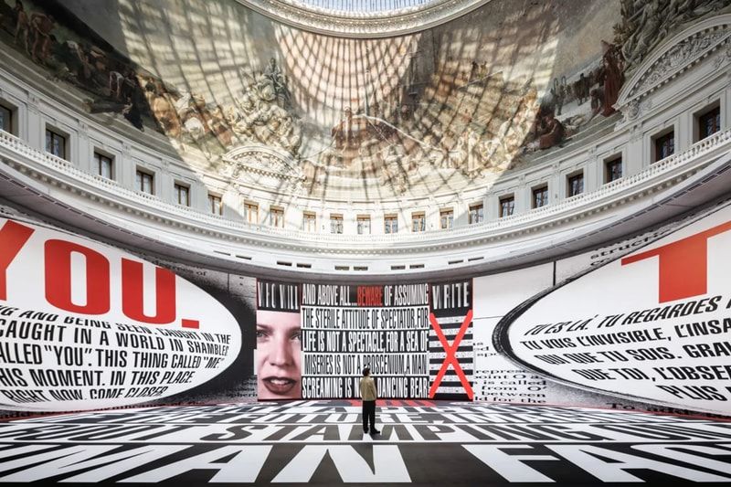 Barbara Kruger inunda Paris com 'A História das Lágrimas'