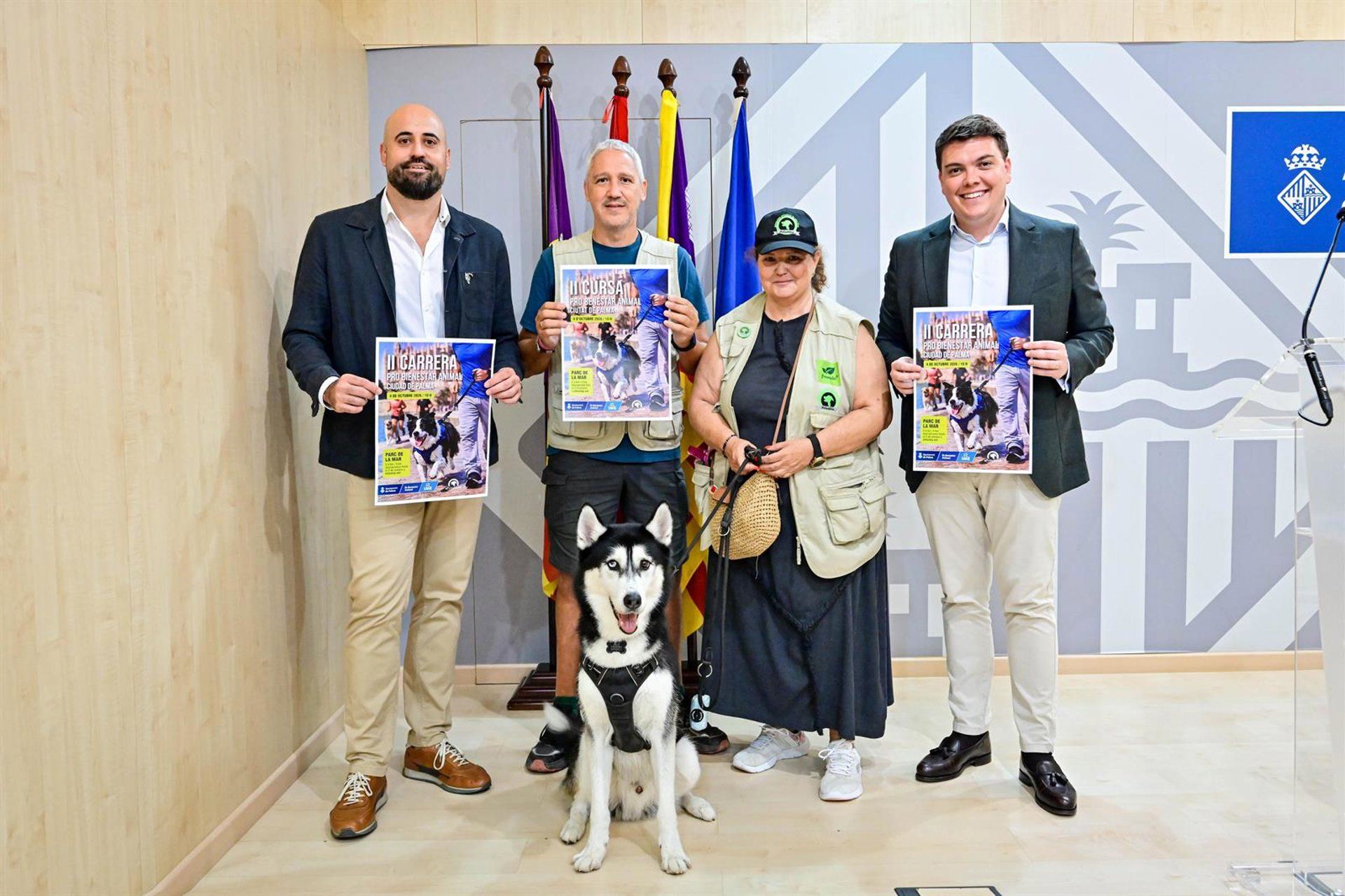 Palma promove adoção de animais com corrida no Parc de la Mar