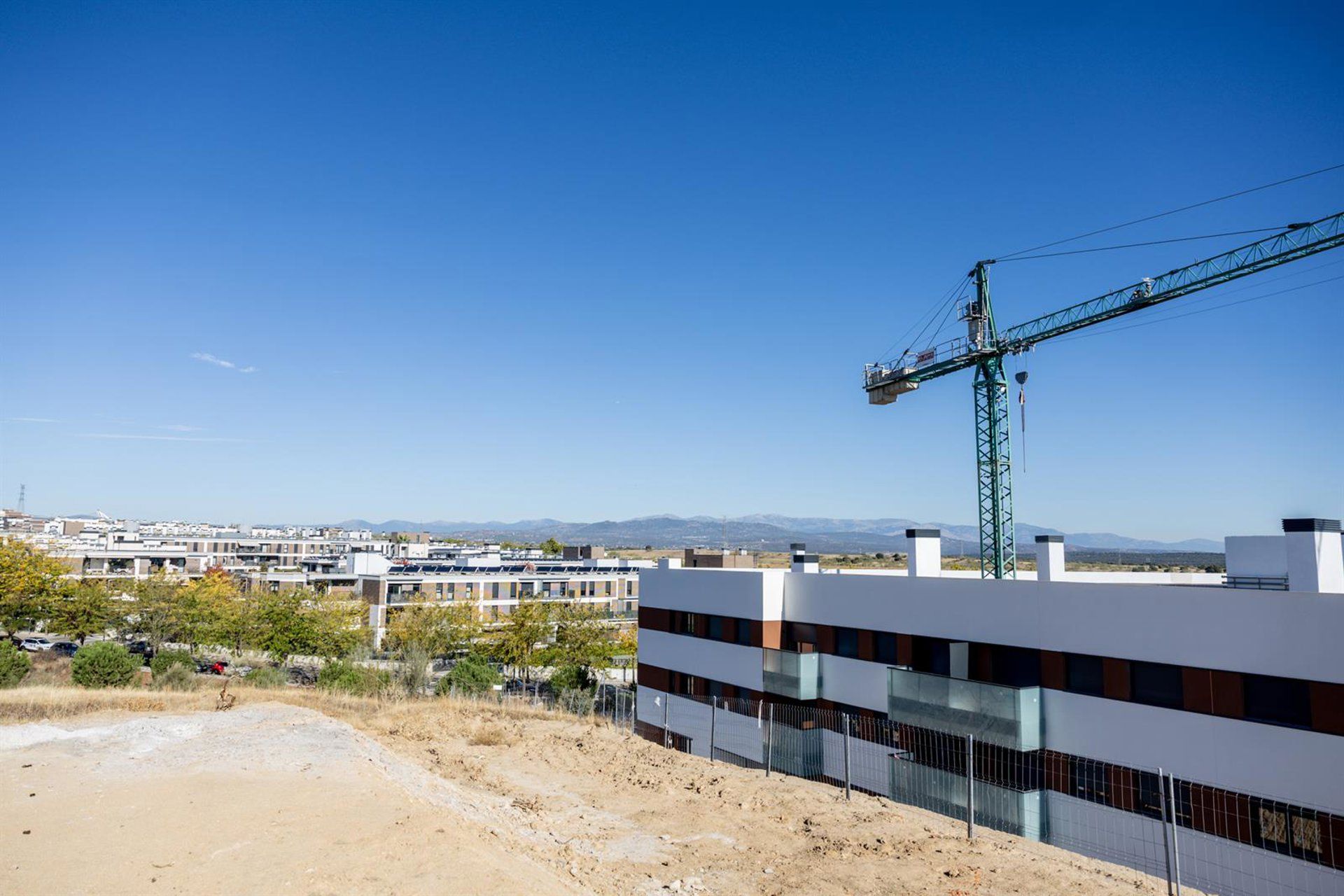 Produção da construção espanhola recua 4,2% e completa 8 meses de quedas