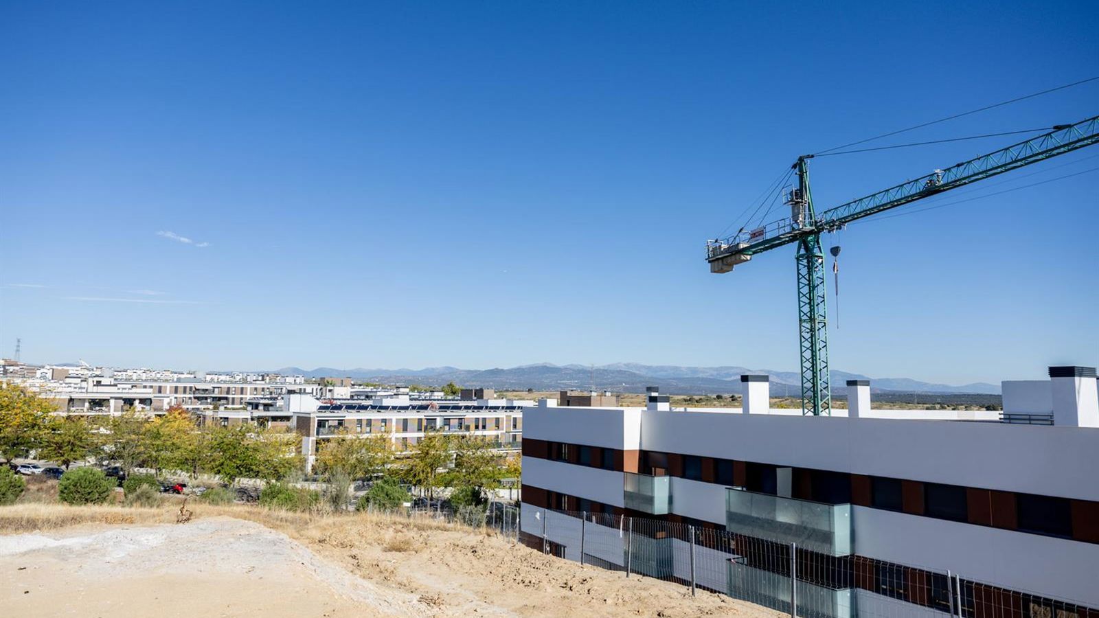 Produção da construção espanhola recua 4,2% e completa 8 meses de quedas