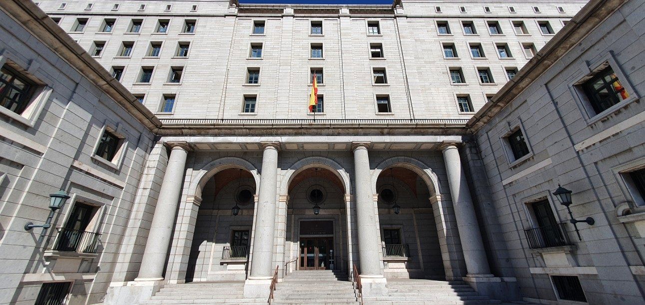 Governo dobra capacidade elétrica de Madri para priorizar habitação