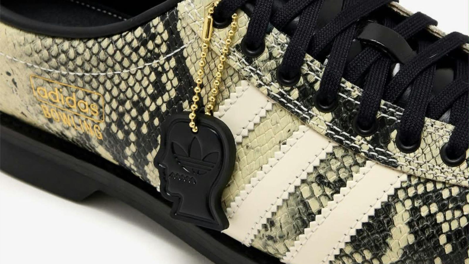 Adidas troca a pista de boliche pela selva