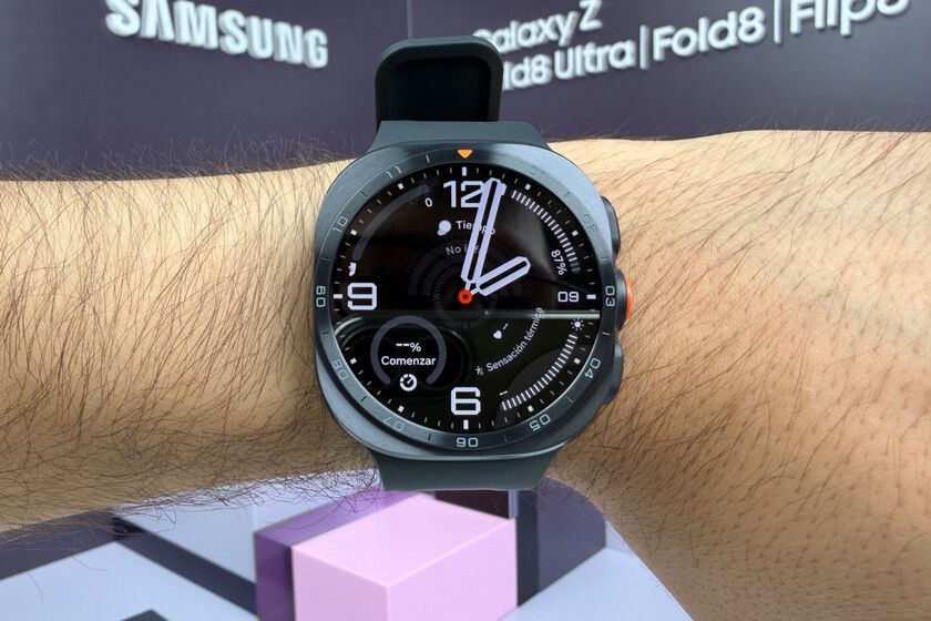 Samsung ataca o Apple Watch com bateria e brilho extremos